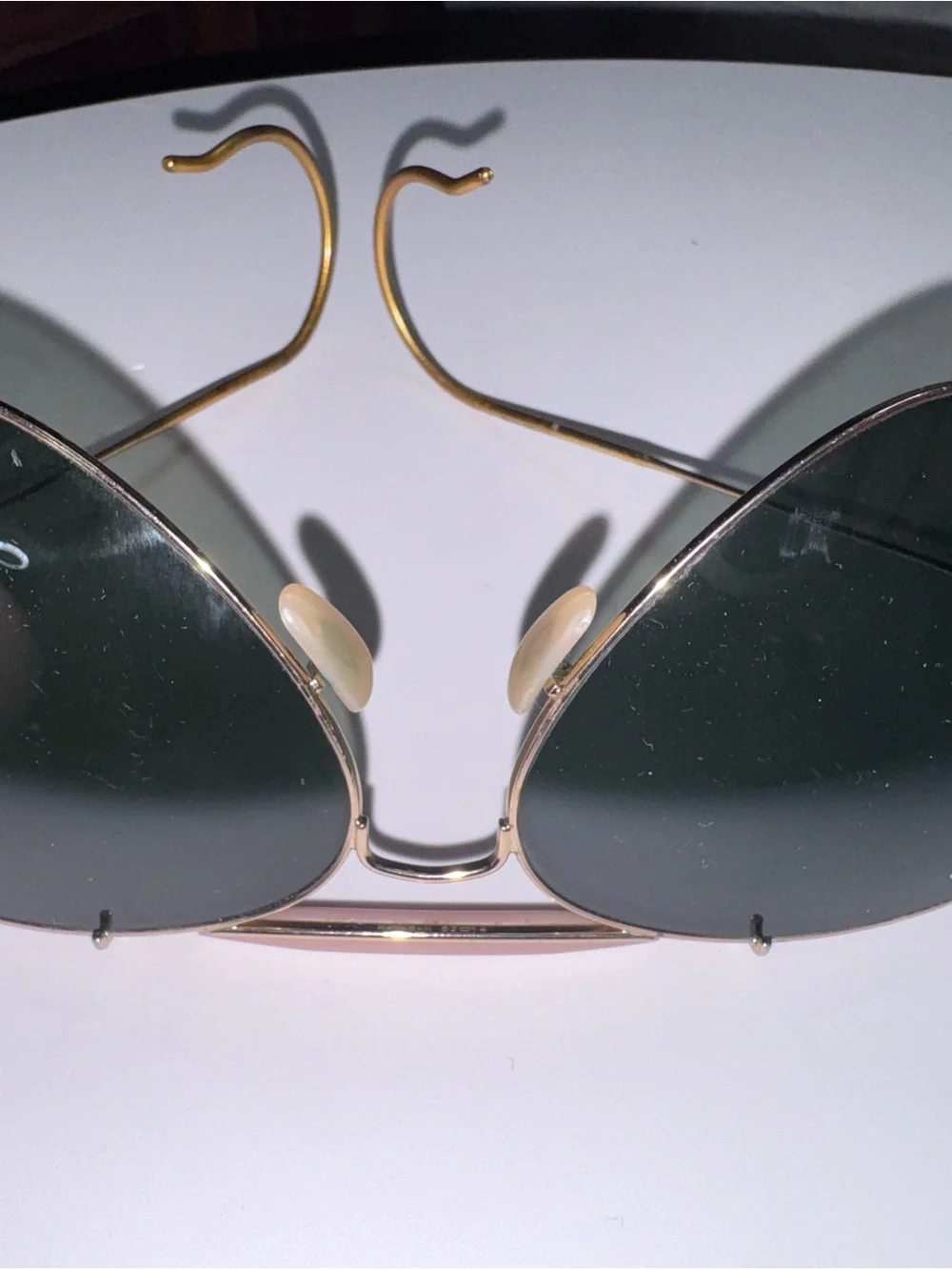 Ray-Ban Gold Frame Aviator Sunglasses with Black Lenses